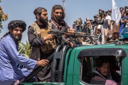 talibanii se declara pregatiti sa ajute washingtonul care doreste expulzarea a mii de afgani din sua avertismentul ong urilor 6824374441955