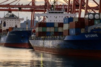 tarifele comerciale impuse de donald trump paralizeaza exporturile americane care sunt cele mai afectate sectoare ale economiei sua 681b2df930f66