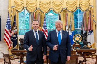 trump s a intalnit cu candidatul populistilor la alegerile prezidentiale din polonia nawrocki mi a spus vei castiga 6814a35d78baf