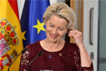 ue aloca 500 de milioane de euro pentru a atrage cercetatori de top in europa cat le cere tarilor membre sa investeasca in cercetare 6818b2d069c57