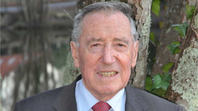 un primar a demisionat dupa 53 de ani de mandat pentru a avea grija de sotia sa 6832a2ace396b