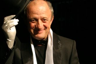 un spectacol de teatru cu mihai malaimare a fost anulat la iasi dupa ce actorul a facut o remarca extremista pe facebook 68206c40cf312