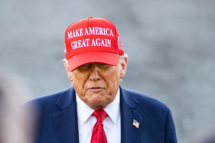 un tribunal american a blocat tarifele vamale dorite de trump argumentand ca doar congresul are autoritatea de a impune taxe 6837f20eded42