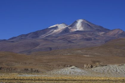 un vulcan zombi care nu a mai erupt de 250 000 de ani are o activitate ciudata cercetatorii se intreaba daca s ar putea trezi 68285bd181548