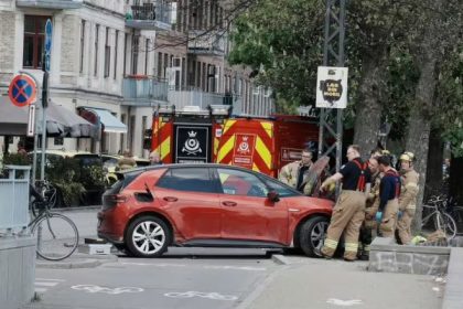 unsprezece raniti la copenhaga dupa ce o masina a intrat in multime un sofer in varsta a pierdut controlul volanului 68132b3099840