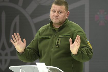 valeri zalujnii spune ca ucraina nu mai poate restabili granitele post sovietice sper ca nu exista persoane care inca mai spera 68301f52696b3