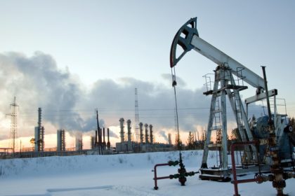 veniturile din petrol s au prabusit rusia reduce proiectele cheie din aviatie tehnologie si industria auto 6830621d5b6da