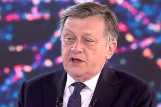 video crin antonescu cred ca prezenta va fi semnificativa ii indemn pe toti compatriotii sa voteze pentru ca alegerile sa aiba legitimitat 68144e487a0be