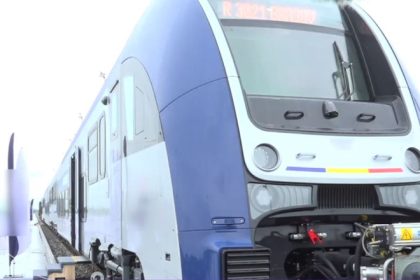video cum arata primul tren electric construit de polonezi pentru romania face parte dintr un lot de 62 de trenuri si atinge 160 km h 68342784b34bc