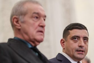 video gigi becali l a vizitat azi noapte pe george simion la parlament am venit sa consolam baiatu 682ac2585502e