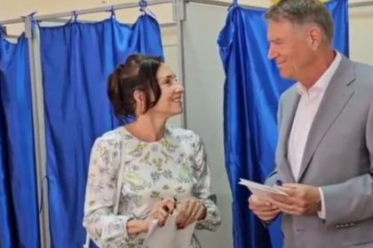 video klaus iohannis declaratii dupa ce a votat la sibiu ce a spus despre ultimii 10 ani ai romaniei 6829b3a8614bf