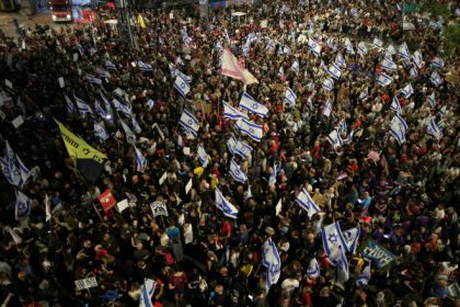 video manifestatie cu mii de oameni la tel aviv pentru eliberarea ostaticilor mobilizare uriasa dupa 600 de zile de razboi 68377bb691a0e