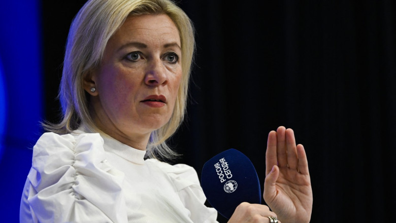 video maria zaharova lumea a vazut imaginile cu macron primind un croseu de dreapta de la sotia sa a fost lovit de mana kremlinului 683494ba683b3