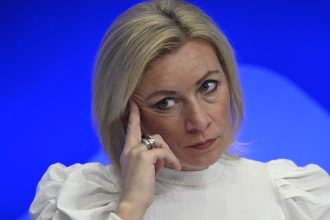 video moscova rostogoleste teoria falsa legata de influenta frantei in alegerile din romania ce spune despre emmanuel macron si pavel durov 6831e98595c57