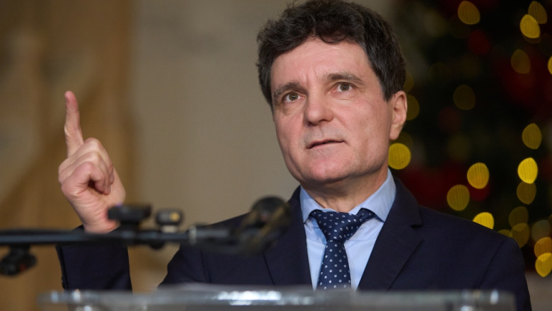 video nicusor dan in continuare cred ca nu e bine sa crestem