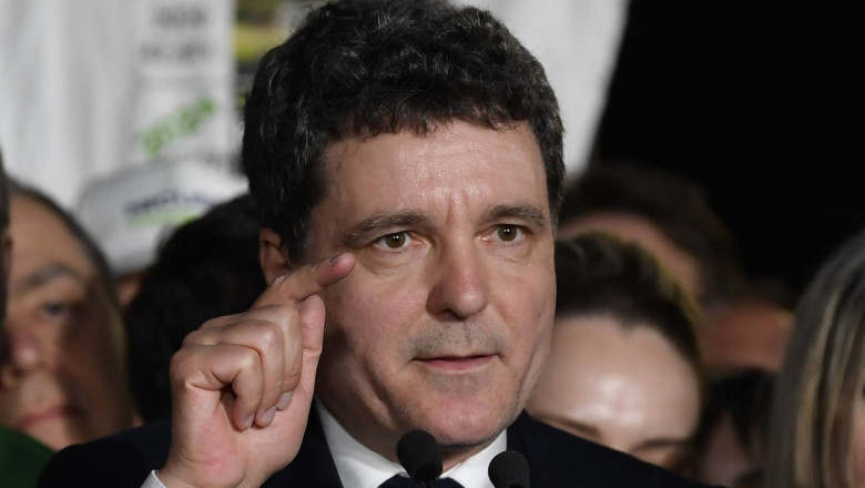 video nicusor dan spune ca s a intalnit cateva minute cu sorin grindeanu o intrare a psd la guvernare ar da credibilitate unui guvern 682f01d9d2f57