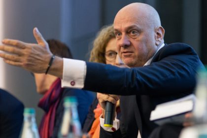 video presedintele bns dupa anuntul lui george simion privind concedierea a 500 000 de bugetari este exclus mesaj pentru candidatul aur 681b22b854c92