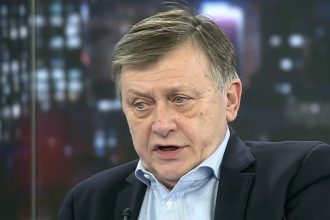 video rezultate alegeri prezidentiale 2025 crin antonescu isi recunoaste infrangerea in fata lui nicusor dan e ireversibil 6817f31ce71f0