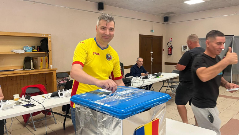 video un roman din diaspora sustine ca a fost atacat de mai multi conationali la o sectie de vot in franta am fost lovit scuipat injurat 6829fbd5326a7