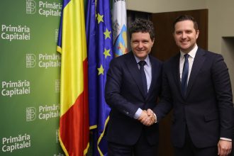 videofoto consilierii generali ai capitalei i au facut pe plac lui nicusor dan stelian bujduveanu va fi primar interimar al bucurestiului 68303d156995d