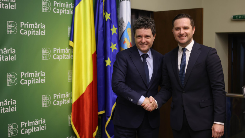 videofoto consilierii generali ai capitalei i au facut pe plac lui nicusor dan stelian bujduveanu va fi primar interimar al bucurestiului 68303d156995d