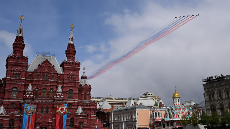 videofoto parada militara in piata rosie din moscova astazi vladimir putin sarbatoreste ziua victoriei sub amenintarea dronelor ucrainene 681da2197fbf3