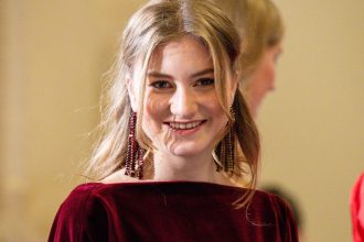 viitoarea regina a belgiei cat pe ce sa fie interzisa la harvard din cauza restrictiei impuse de administratia trump 6831457f1ad29