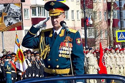 vladimir putin a numit noul comandant al fortelor terestre sangerosul general andrei mordvicev a condus asaltul de la mariupol 682778793a26c