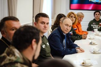 vladimir putin a vizitat kursk pentru prima data dupa ce rusia a anuntat ca a preluat controlul total de la fortele ucrainene 682d8cbee0348