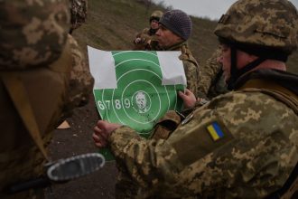 vladimir putin arunca in lupta regimentul prezidential fsb pentru a forta poarta bahmutului ultima fortareata ucraineana din donetk 6822c50192d38