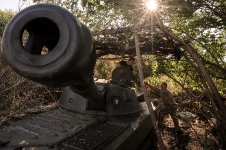 zelenski rusia a trimis 50 000 dintre cei mai experimentati militari la granita de nord a ucrainei pentru a pregati o ofensiva 6837dd0a513de