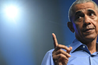 analiza apelul stanjenitor al lui barack obama pentru o rezistenta pe scara larga impotriva lui donald trump cnn 68563256412f4