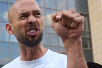 andrew tate ar putea ramane fara pasaportul de aur emis de vanuatu ce motive invoca autoritatile 68401f0808359