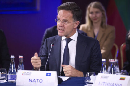 armata americana va ramane stationata in europa anunta secretarul general al nato 683e8abb1a606