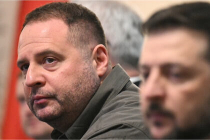 ascensiunea cardinalului verde de la kiev ce planuri ascunse are puternicul sef de cabinet al lui volodimir zelenski politico 683fd8bceb4e8