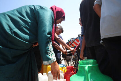 autoritatile din gaza acuza israelul ca a ucis cel putin 31 de oameni care se indreptau spre colectarea de ajutoare 684a71a116f58