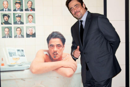 benicio del toro a fost retinut pe aeroport pentru ca avea in bagaj planuri de prabusire a unui avion pe capitole 684924d5d8ef6