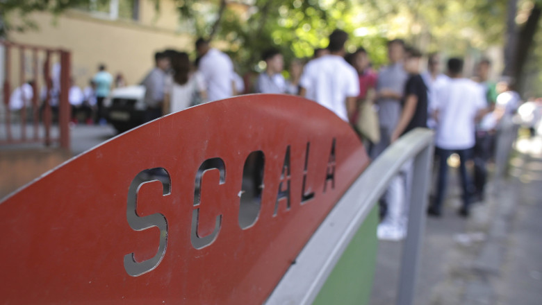 bolojan platim aproape 1 miliard de euro doar pe bursele elevilor o crestere imensa si acest lucru trebuie reconfigurat 685ec0548d1c4