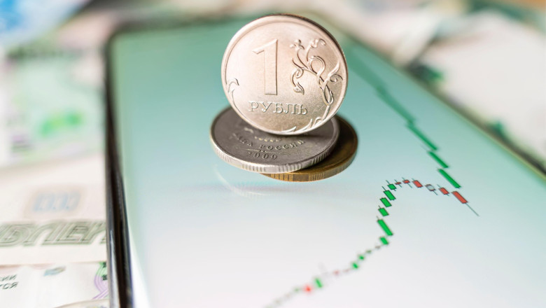 care e cea mai performanta moneda din lume e surpriza anului in ciuda sanctiunilor si a preturilor scazute ale petrolului 684534fe13b93