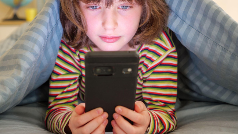 comisia europeana considera ca nu are prerogativa de a decide interzicerea accesului minorilor la retelele sociale 6849d247f201b