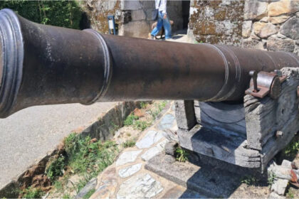 corabiile negre si tunurile tarului cum a cazut prada un rege al spaniei uneia dintre cele mai mari escrocherii din istorie 6858e6bebcaa6