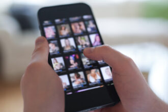 cresteri cu 1 000 a inscrierilor in vpn dupa ce un gigant al industriei pentru adulti a anuntat intreruperea activitatii in franta 6847af0438835