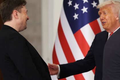 culisele impacarii dintre trump si musk presedintele sua le a spus apropiatilor sai ca probabil elon era drogat cand l a criticat 684bb19a3d522