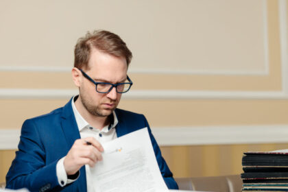 dominic fritz se opune cresterii de taxe statul roman sa faca o cura de slabire si sa taiem din chetuieli 684c227eadb32