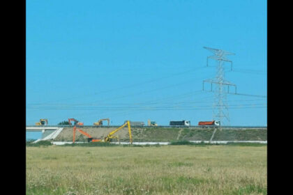 drumul principal de legatura intre podul suspendat peste dunare si judetul tulcea intra din nou in reparatii inainte de inaugurare 68533b00ae95b