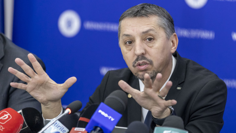 exclusiv daniel david spune ca sistemul de burse din romania este cel mai generos din ue si trebuie redimensionat ce criterii vor fi urmarite 6860239706fe3