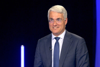 exclusiv legea salarizarii ar putea fi aplicata abia anul viitor dragos pislaru nu s a lucrat mare lucru pana acum 685c210a09093