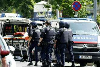 exclusiv marturia unui roman din graz orasul austriac unde a avut loc un atac armat intr o scoala 6848475bec6ad