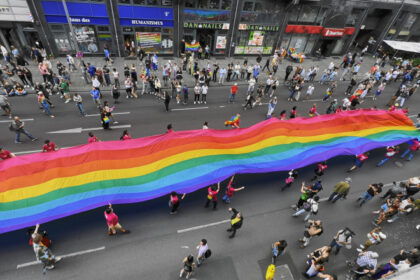 extrema dreapta foloseste drepturile lgbtq ca arma in europa pentru a semana disensiune spun activistii 683c3f9e96ef1