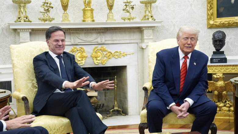 foto sms ul trimis de seful nato lui donald trump ce veste ii da mark rutte presedintelui american n a fost usor 685ae0fe45e61
